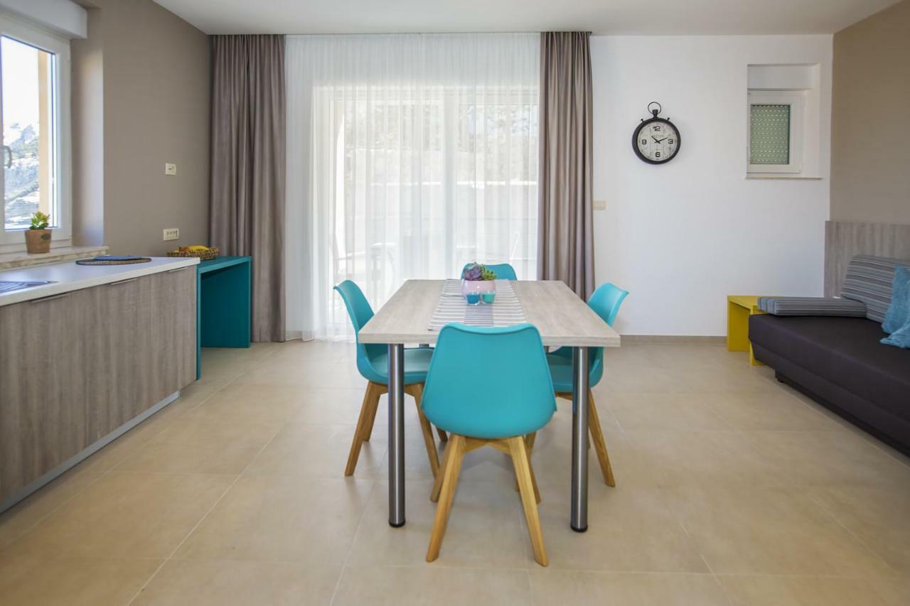 Apartments Capic Niko Baška Buitenkant foto